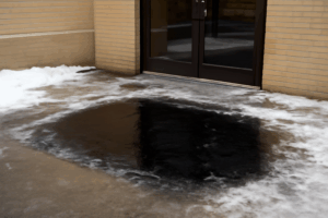 Black Ice at Mississippi Stores: When a Slip-and-Fall Becomes the Property Owner’s Fault